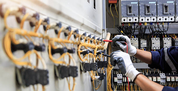 Professional Electrician technician working in New Braunfels, TX